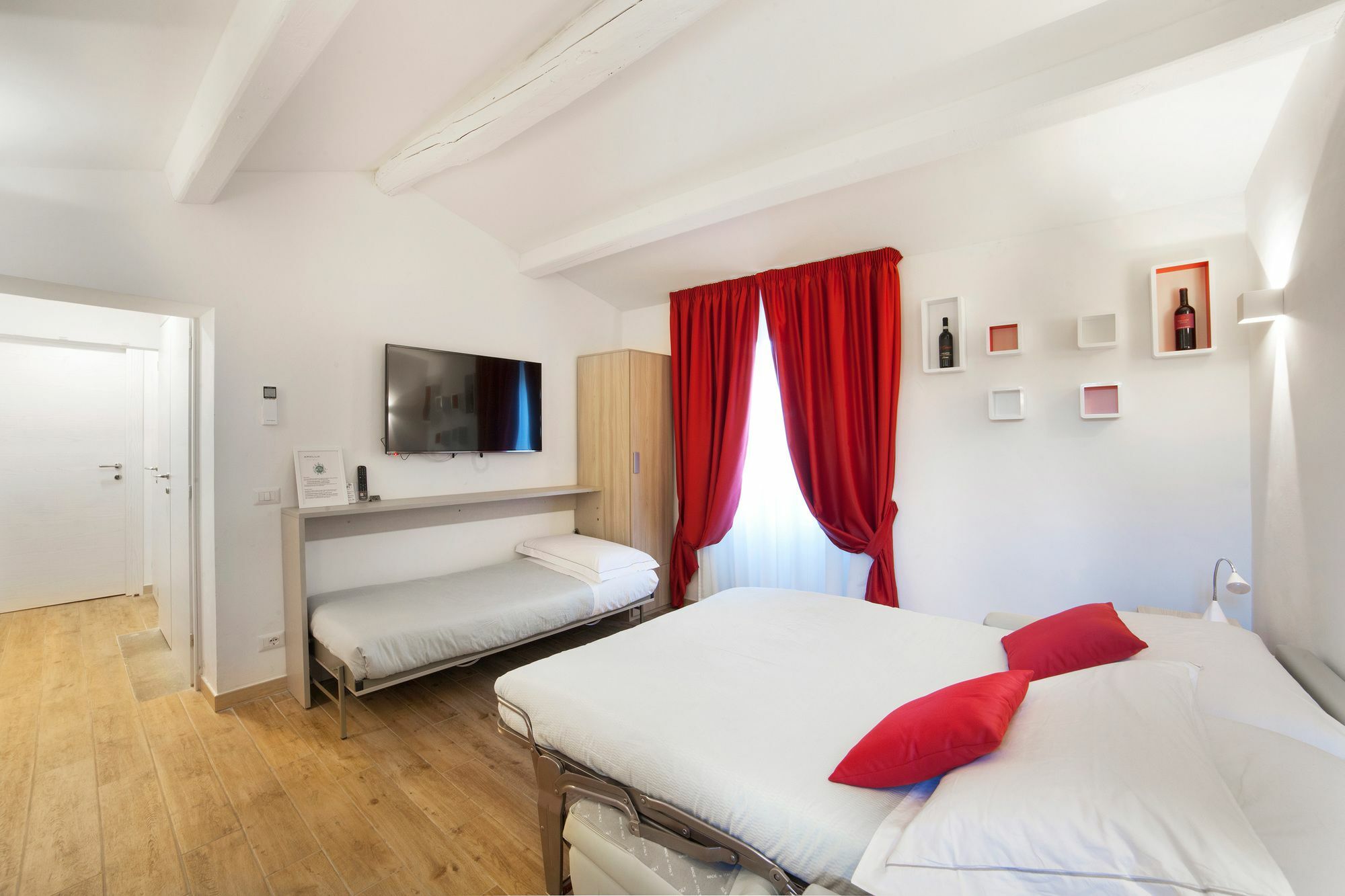 Apollo Guest House Florence Exterior photo