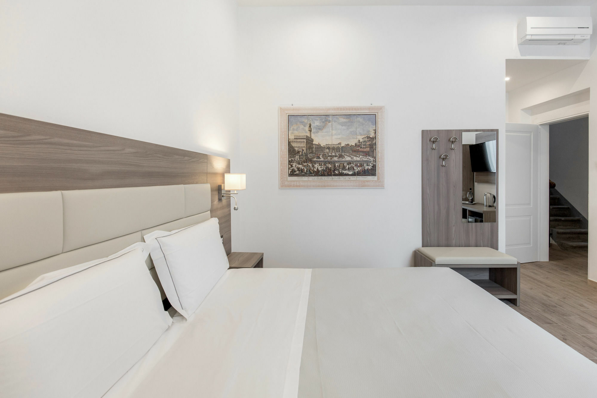 Apollo Guest House Florence Exterior photo