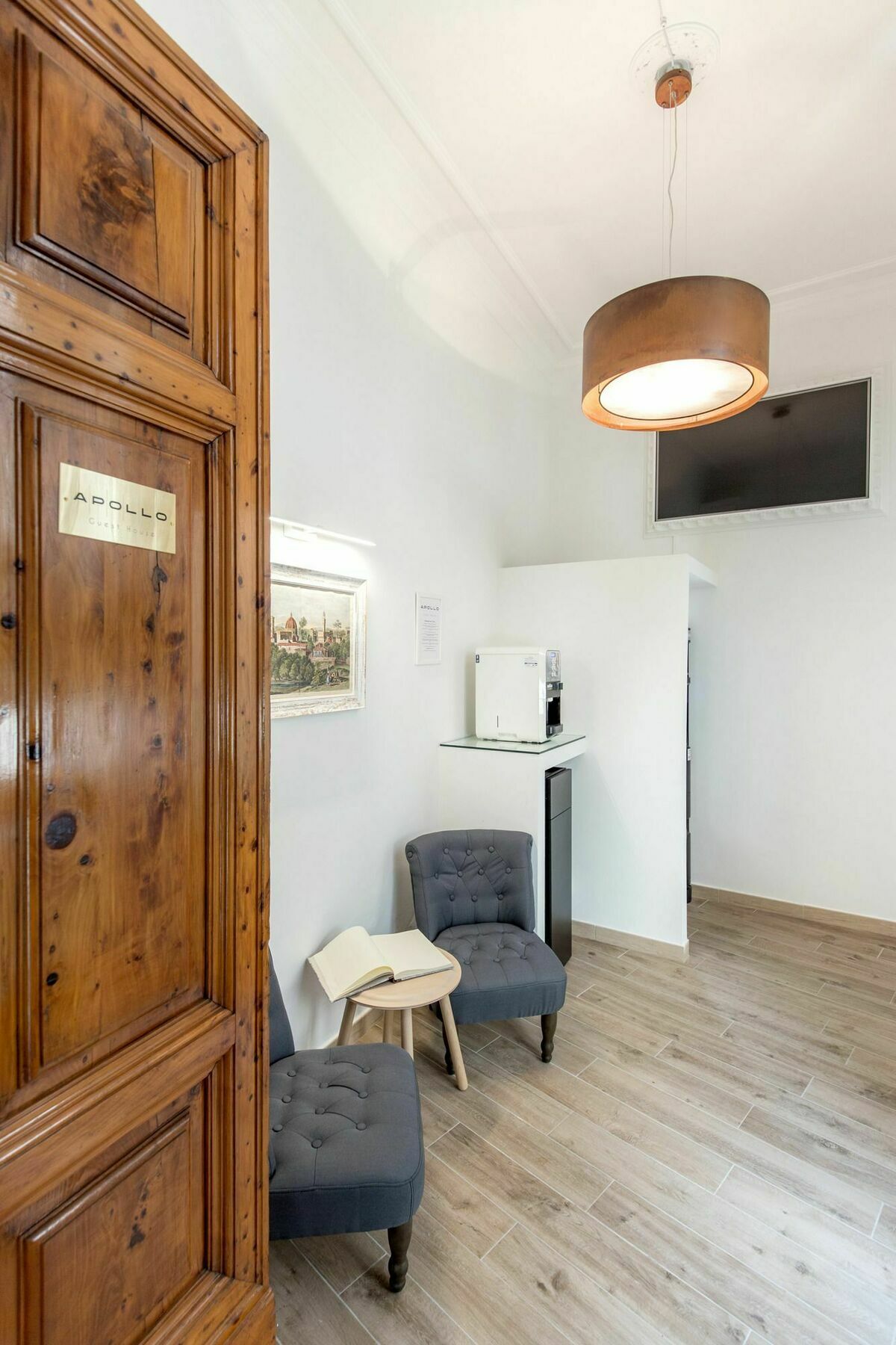 Apollo Guest House Florence Exterior photo