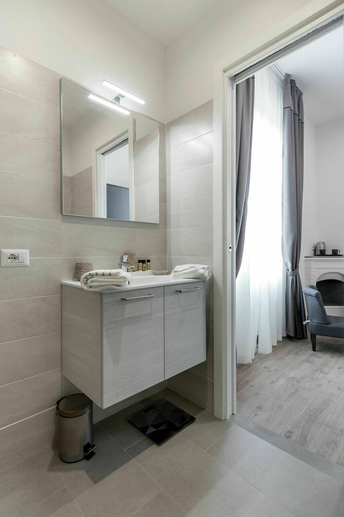 Apollo Guest House Florence Exterior photo